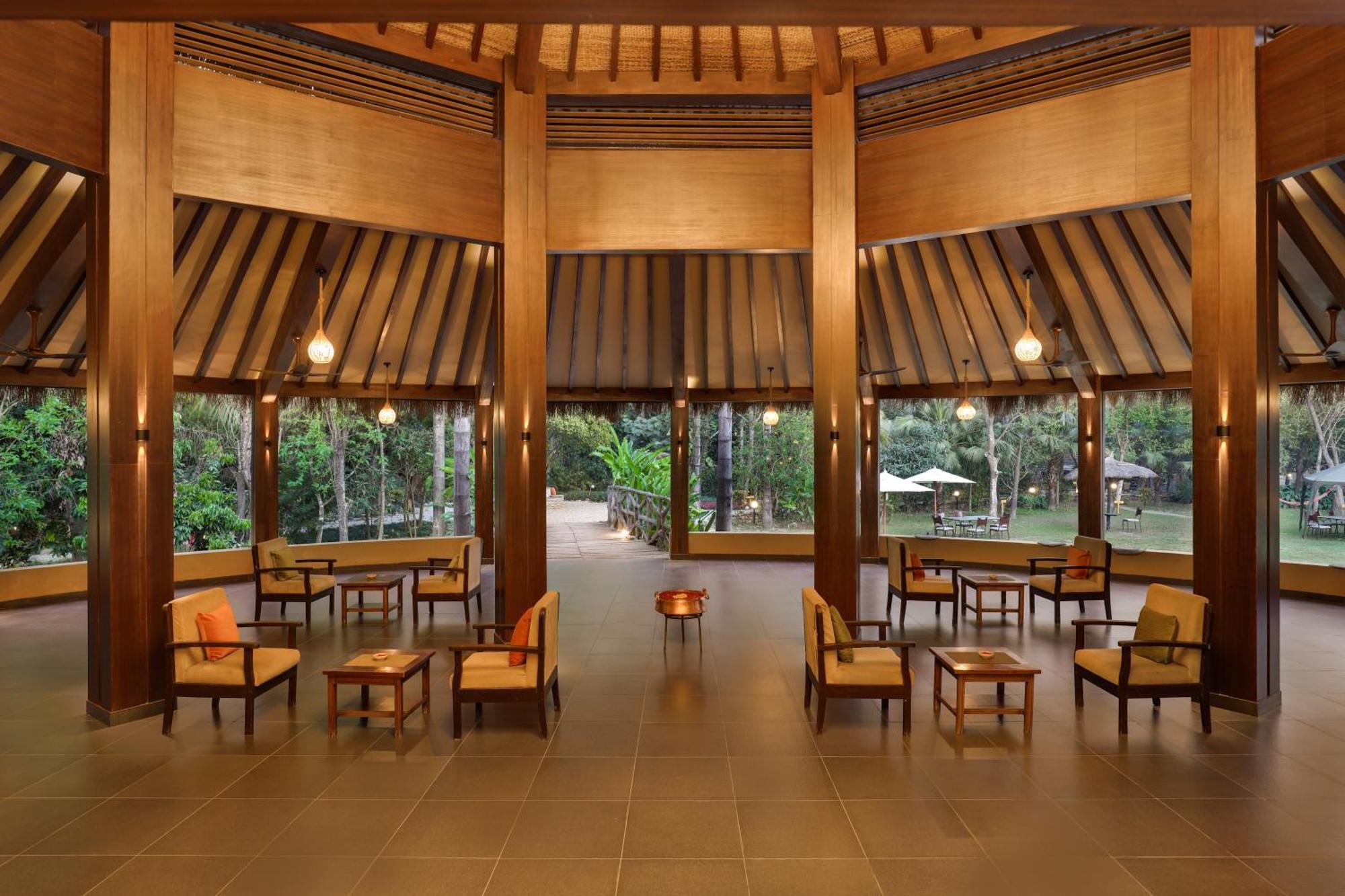 Patlahara Tigerland Safari - A Lemon Tree Resort, Chitwan, Nepal מראה חיצוני תמונה